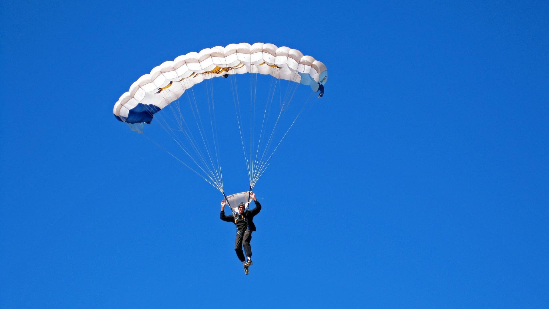 《堡垒之夜》火热举行线下粉丝聚会,互动不断升级,堡垒之夜2021活动